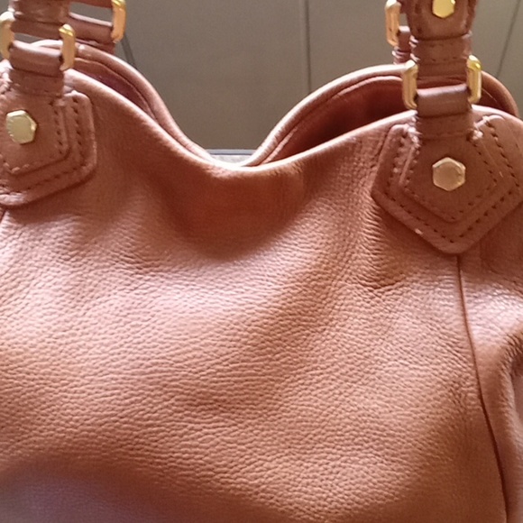 HUGE SALE IN MY CLOSET. MARC BY MARC JACOBS BAG - Picture 4 of 12